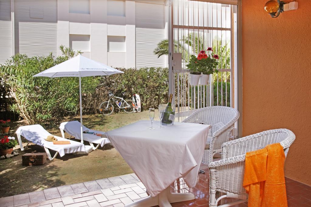 Casa Adosada En Platja De Pals By Apartaments Golf Екстер'єр фото